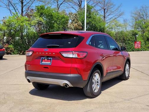 2021 Ford Escape SE