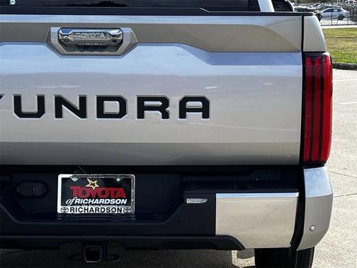 2023 Toyota Tundra Hybrid Limited