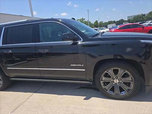 2016 GMC Yukon XL Denali