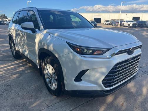 2024 Toyota Grand Highlander XLE