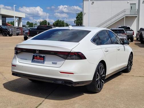 2024 Honda Accord Hybrid Touring