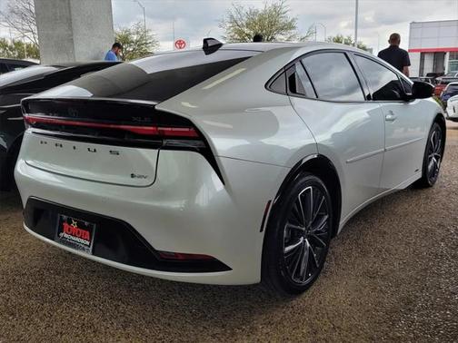 2023 Toyota Prius XLE