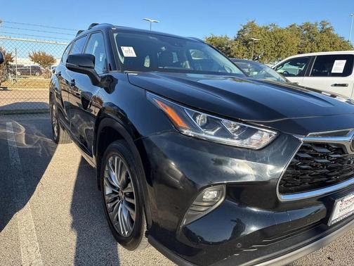 2021 Toyota Highlander Platinum