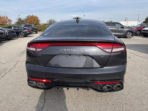 2022 Kia Stinger GT1