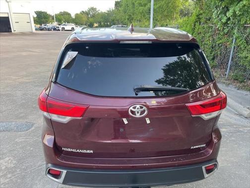 2018 Toyota Highlander Limited Platinum