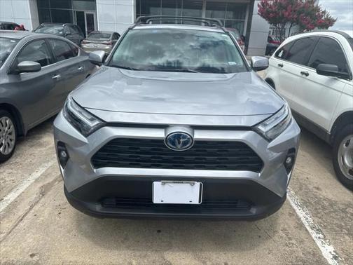 2023 Toyota RAV4 Hybrid XLE Premium