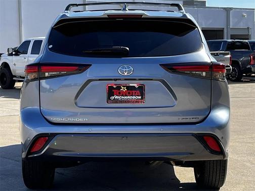 2024 Toyota Highlander Limited