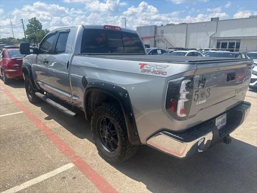 2017 Toyota Tundra SR5