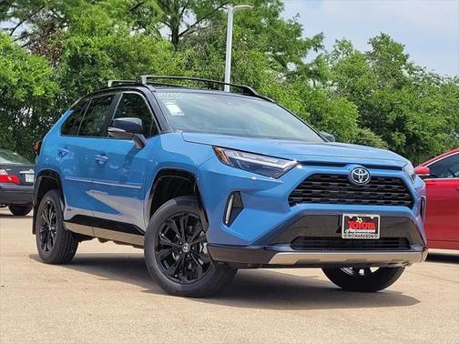 2025 Toyota RAV4 Hybrid SE