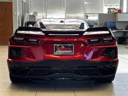 2022 Chevrolet Corvette Stingray w/2LT