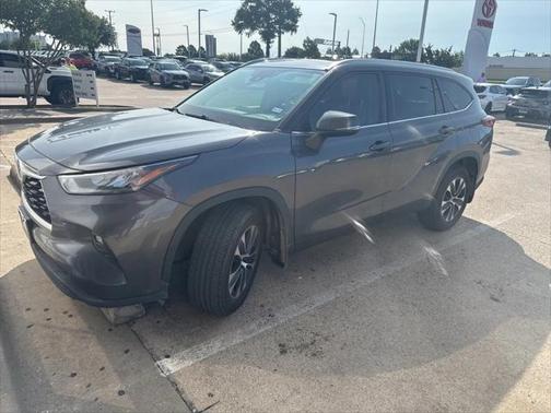 2020 Toyota Highlander XLE
