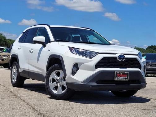 2021 Toyota RAV4 Hybrid XLE