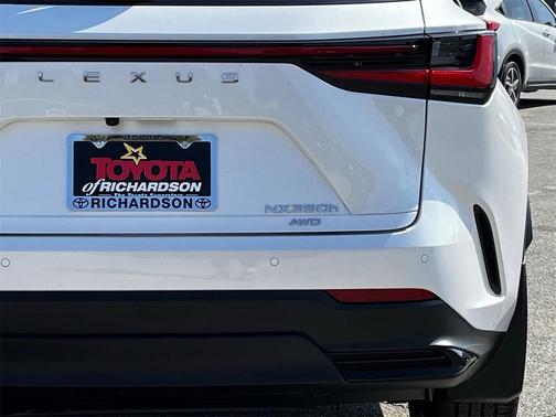 2022 Lexus NX 350h Premium