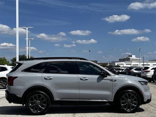 2022 Kia Sorento EX