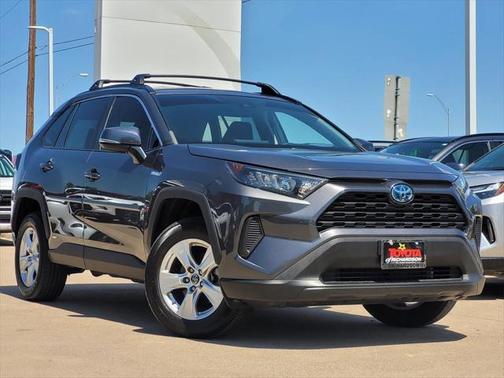 2020 Toyota RAV4 Hybrid LE