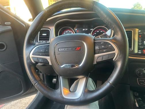 2018 Dodge Charger SXT Plus