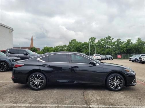 2025 Lexus ES 350 Premium