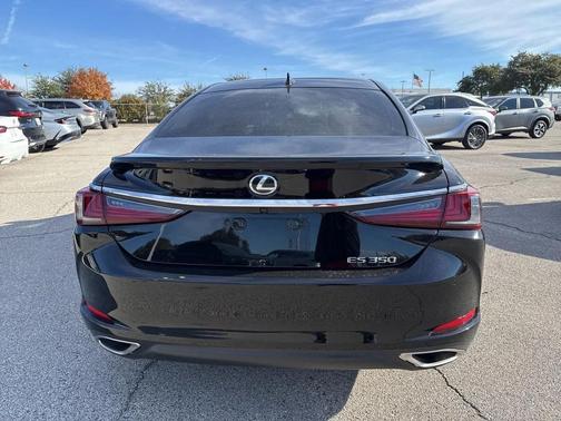 2023 Lexus ES 350 Ultra Luxury