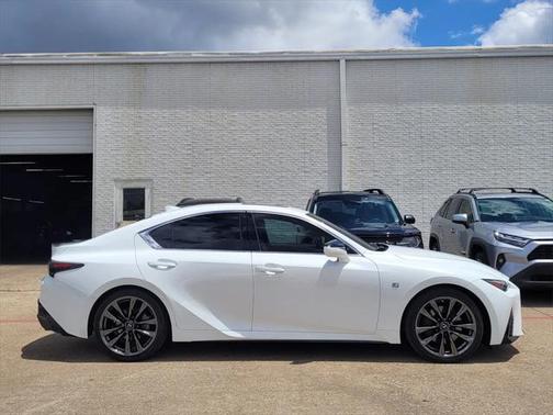 2021 Lexus IS 350 Base