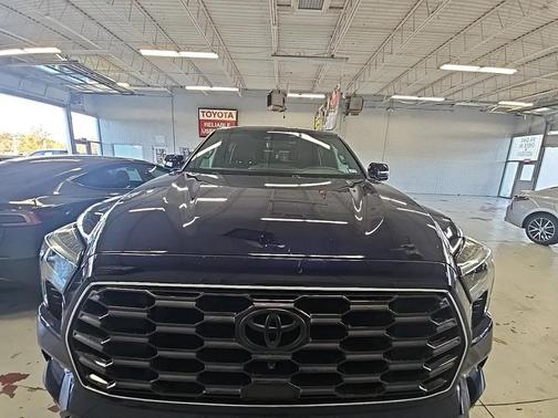 2024 Toyota Sequoia Platinum