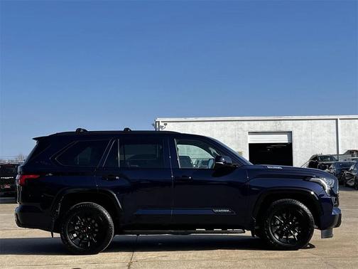 2024 Toyota Sequoia Platinum