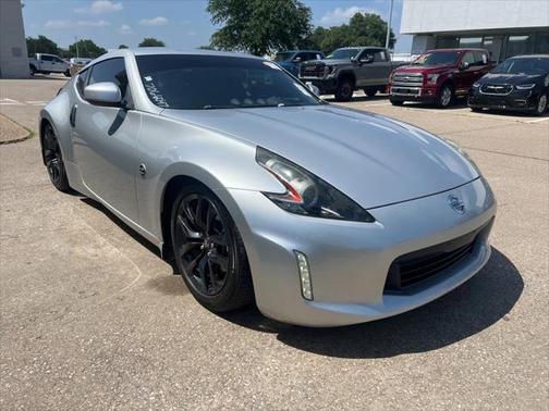 2018 Nissan 370Z Touring