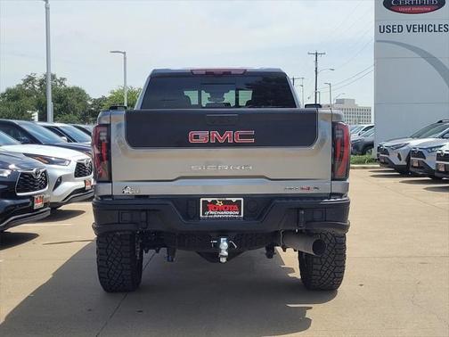 2025 GMC Sierra 2500 AT4
