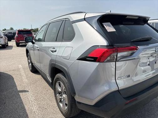 2023 Toyota RAV4 Hybrid XLE