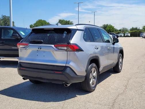 2023 Toyota RAV4 Hybrid XLE