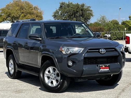 2024 Toyota 4Runner SR5