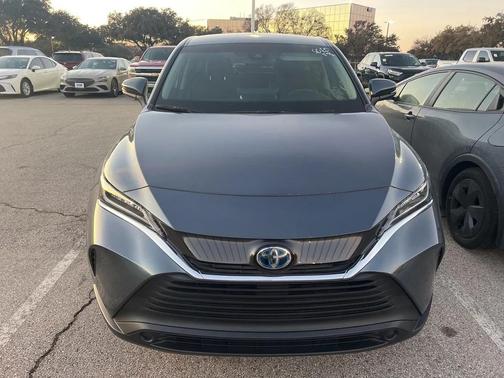 2021 Toyota Venza LE