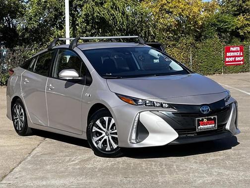 2021 Toyota Prius Prime LE