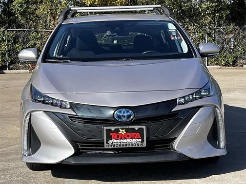 2021 Toyota Prius Prime LE