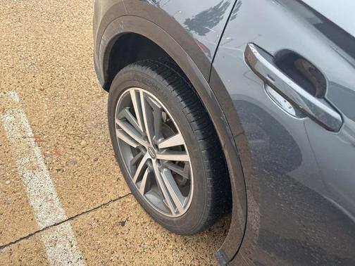 2020 Audi Q5 Premium Plus 55 TFSI e quattro S tronic