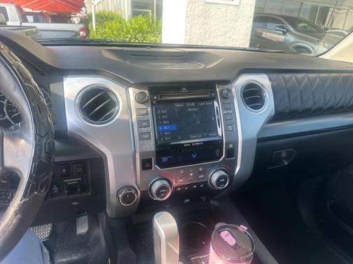 2018 Toyota Tundra Platinum