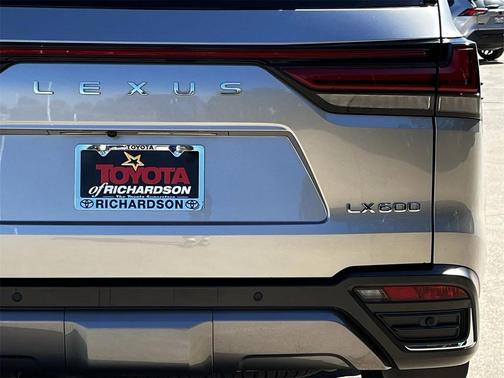 2023 Lexus LX 600 Luxury