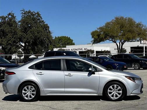2023 Toyota Corolla Base