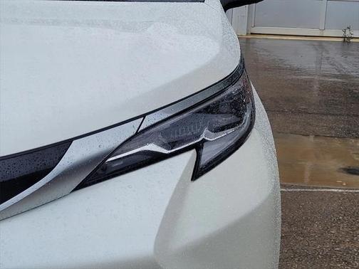 2021 Toyota Sienna Platinum 7 Passenger