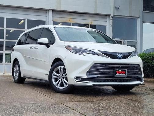 2021 Toyota Sienna Platinum 7 Passenger