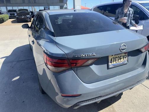 2024 Nissan Sentra SV