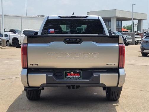 2025 Toyota Tundra Hybrid Platinum
