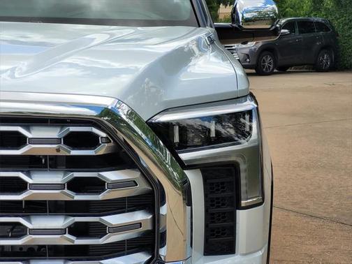 2025 Toyota Tundra Hybrid 1794 Edition