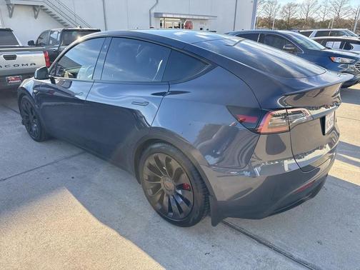 2022 Tesla Model Y Performance Dual Motor All-Wheel Drive