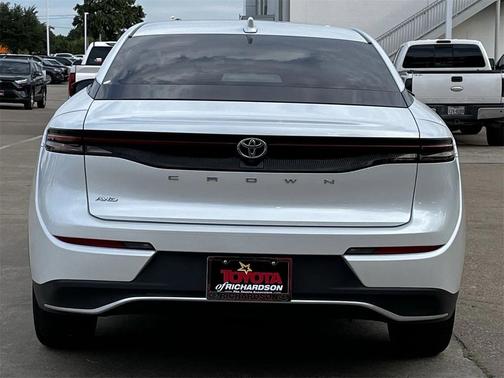 2023 Toyota Crown XLE