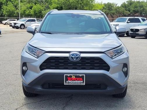 2021 Toyota RAV4 Hybrid XLE