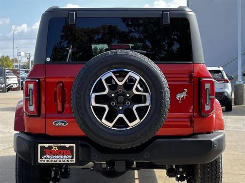 2024 Ford Bronco Outer Banks