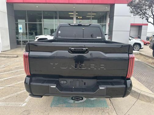 2024 Toyota Tundra Platinum