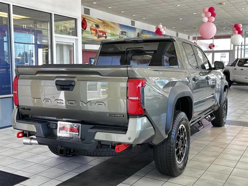 2025 Toyota Tacoma TRD Off Road