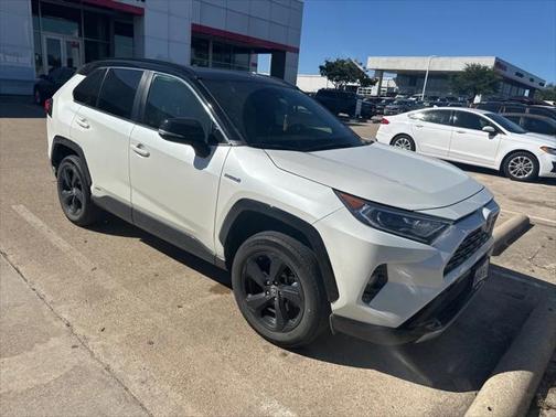 2021 Toyota RAV4 Hybrid SE