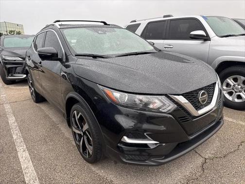 2022 Nissan Rogue Sport SL